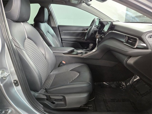 Used 2021 Toyota Camry SE image 21