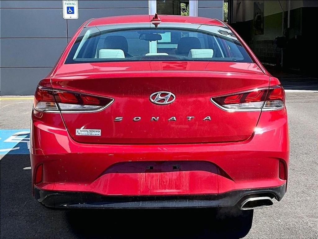 Used 2018 Hyundai Sonata SEL w/ Cargo Package FWD image 5