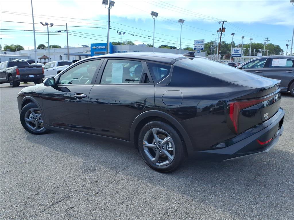 Used 2025 Kia K4 FWD image 6