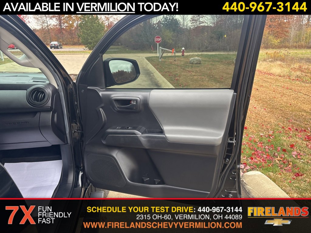 Used 2022 Toyota Tacoma SR image 26