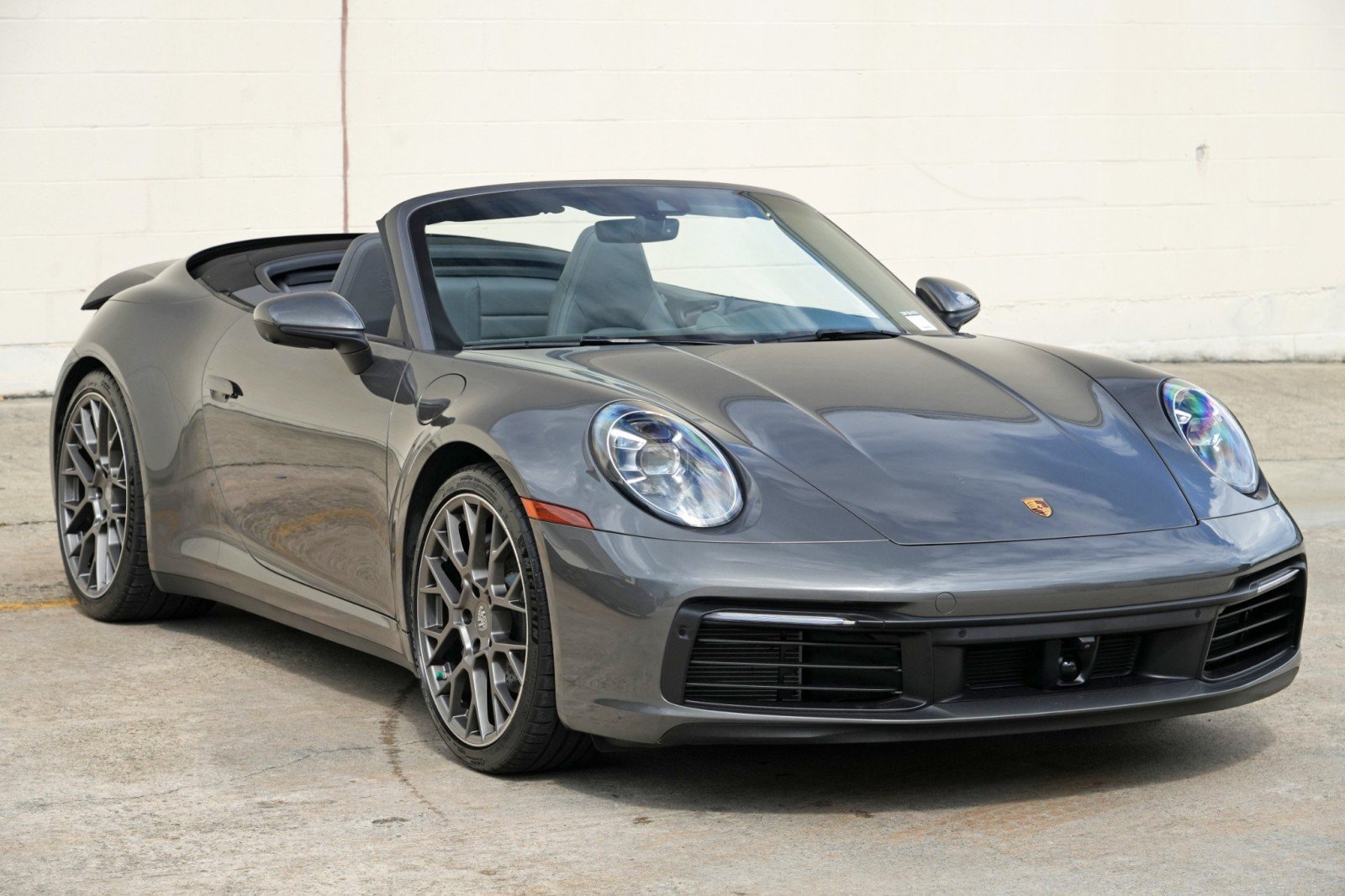 Used 2024 Porsche 911 Carrera w/ Premium Package RWD image 48