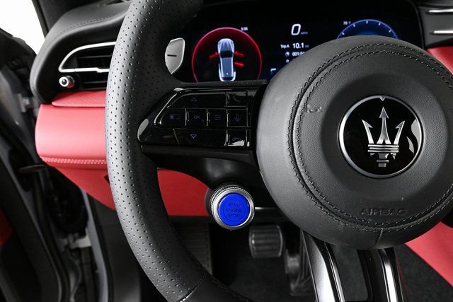 New 2025 Maserati Grecale GT AWD/4WD image 11