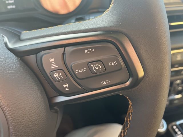 Used 2025 Jeep Wrangler Willys 4xe image 15