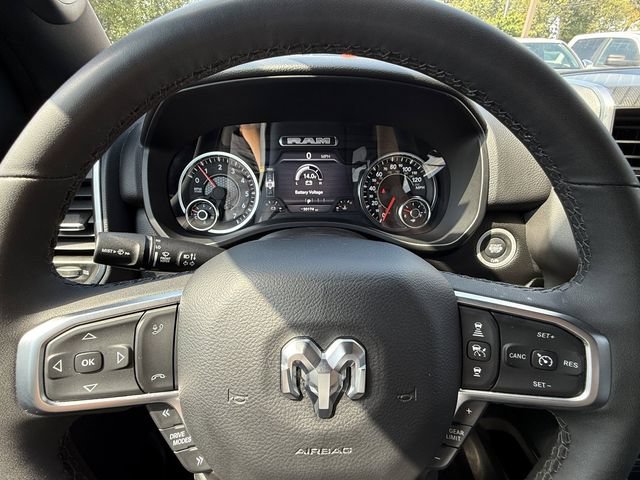 Used 2025 RAM 1500 Big Horn AWD/4WD image 19