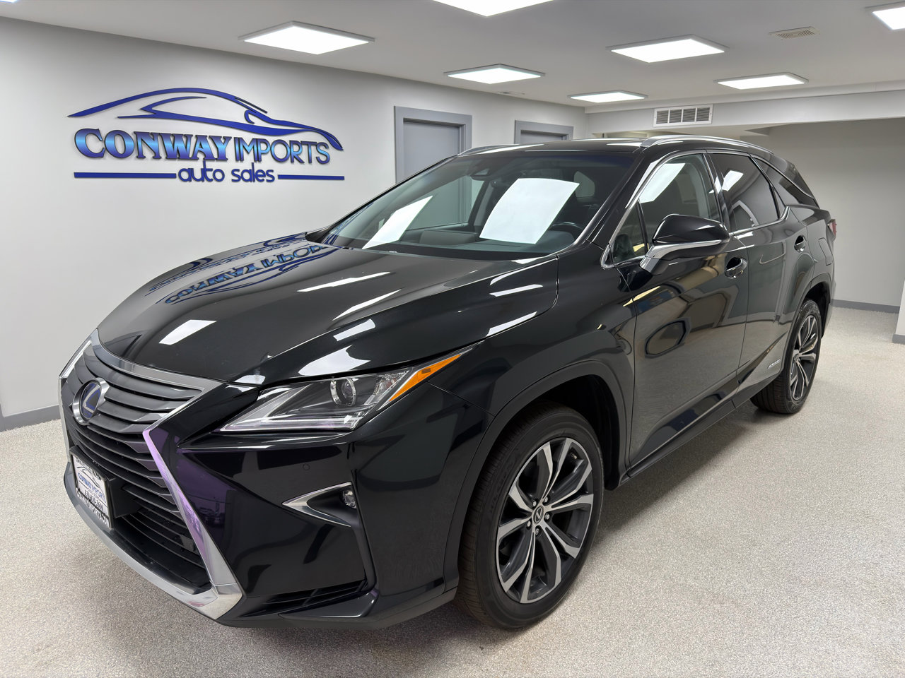 Used 2018 Lexus RX 450hL Premium w/ Premium Package image 2