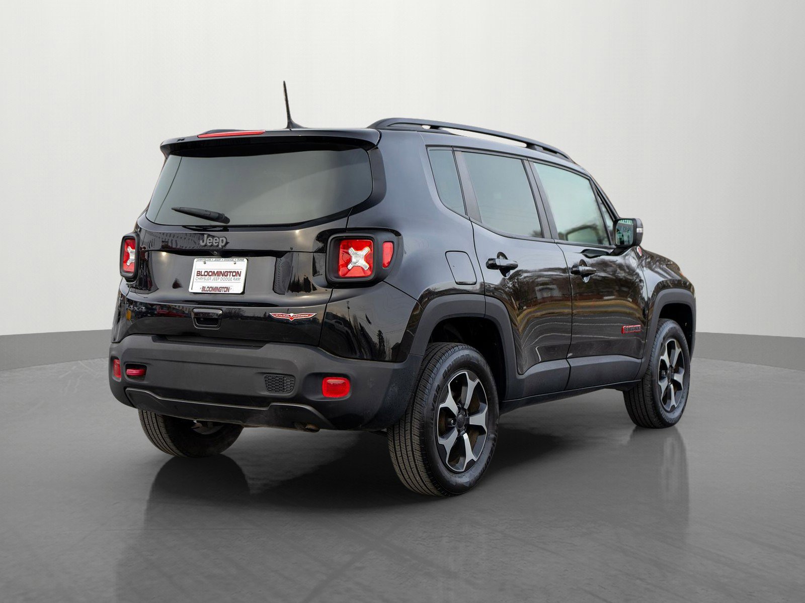 Used 2020 Jeep Renegade Trailhawk w/ Cold Weather Group AWD/4WD image 7