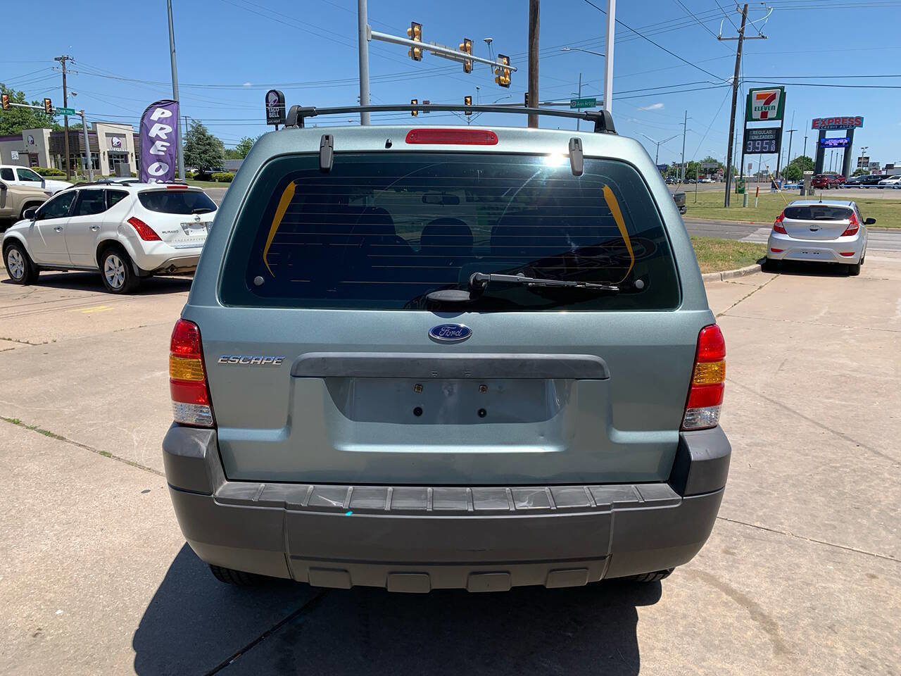 Used 2006 Ford Escape XLS FWD image 6
