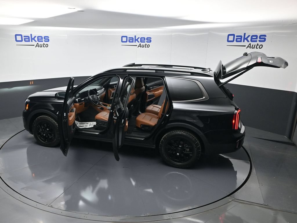 Certified 2025 Kia Telluride SX Prestige X-Pro AWD/4WD image 65