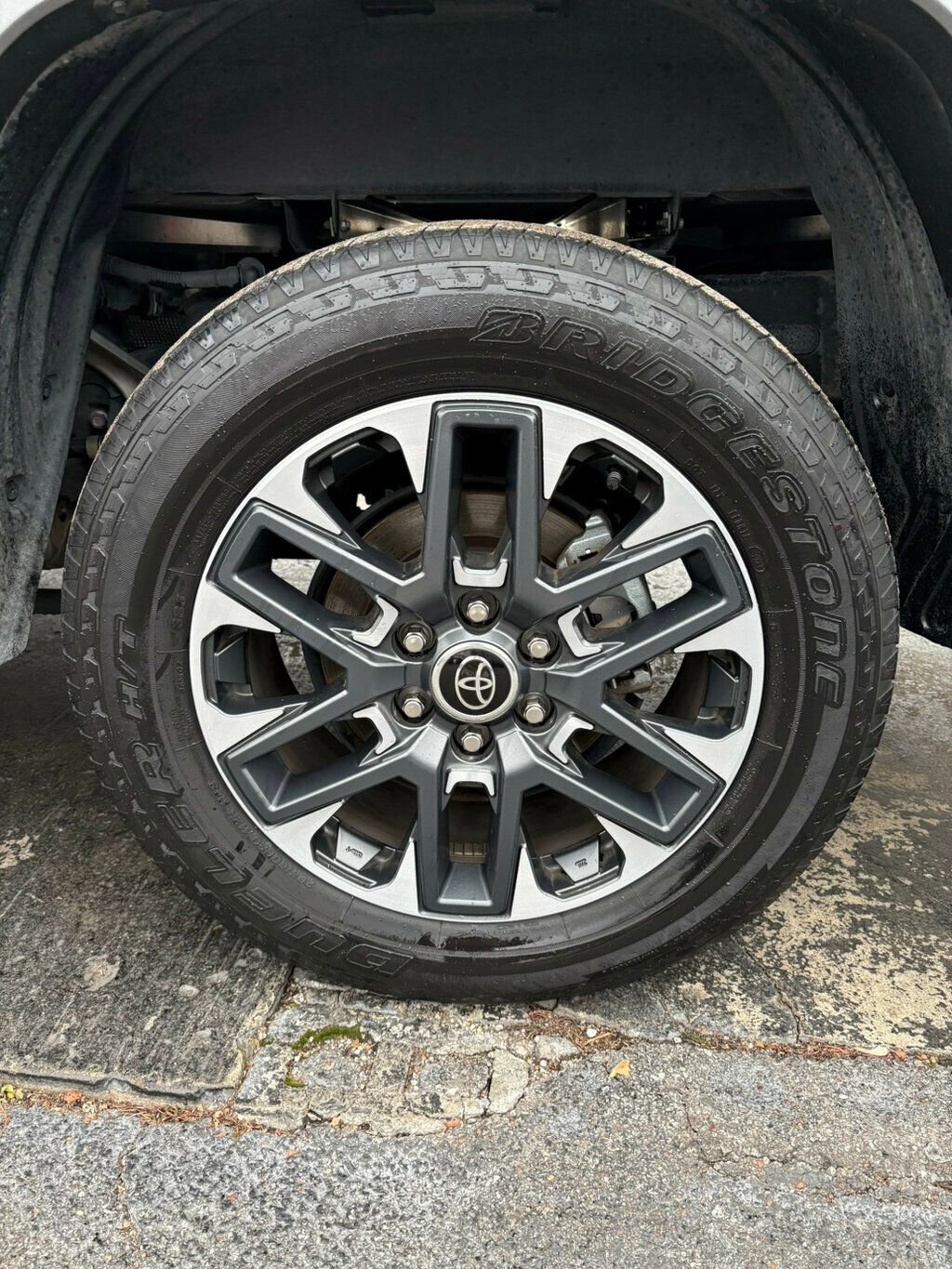 Used 2022 Toyota Tundra Limited image 25