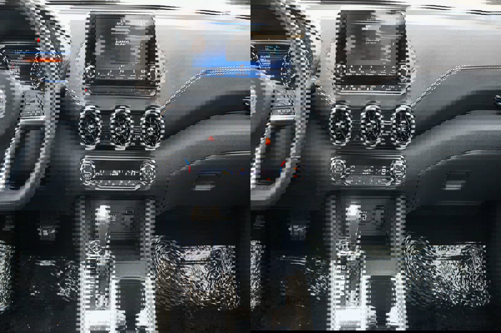 Used 2021 Nissan Sentra SV image 12