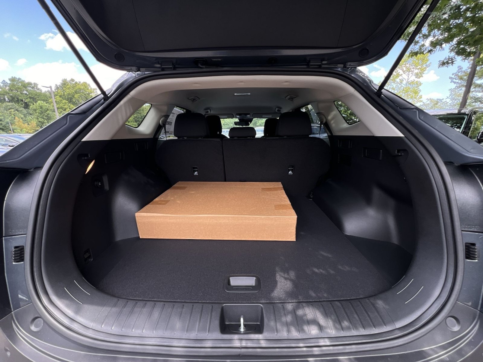 New 2027 Kia Sportage LX FWD image 31