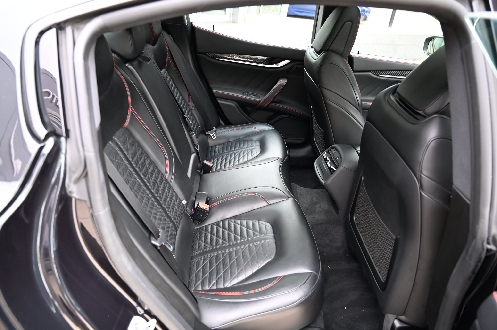Used 2021 Maserati Ghibli Trofeo RWD image 48