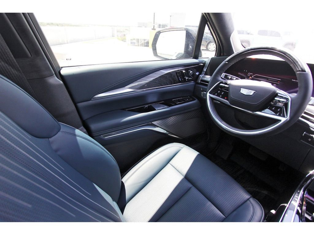 New 2026 Cadillac Escalade IQ Sport 2 w/ LPO, ONYX Package image 8