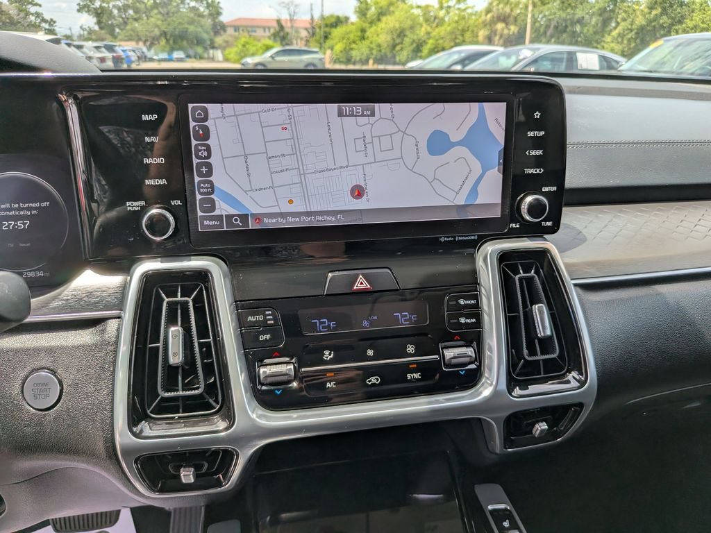 Certified 2023 Kia Sorento SX AWD/4WD image 24