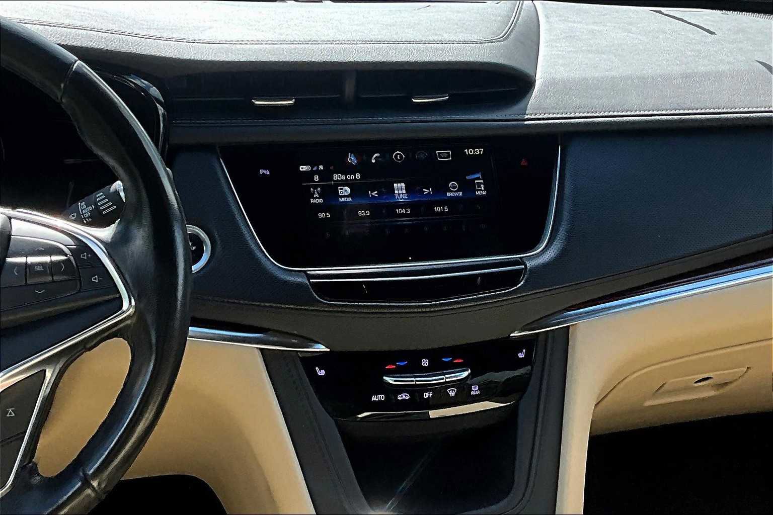 Used 2019 Cadillac XT5 Luxury image 6