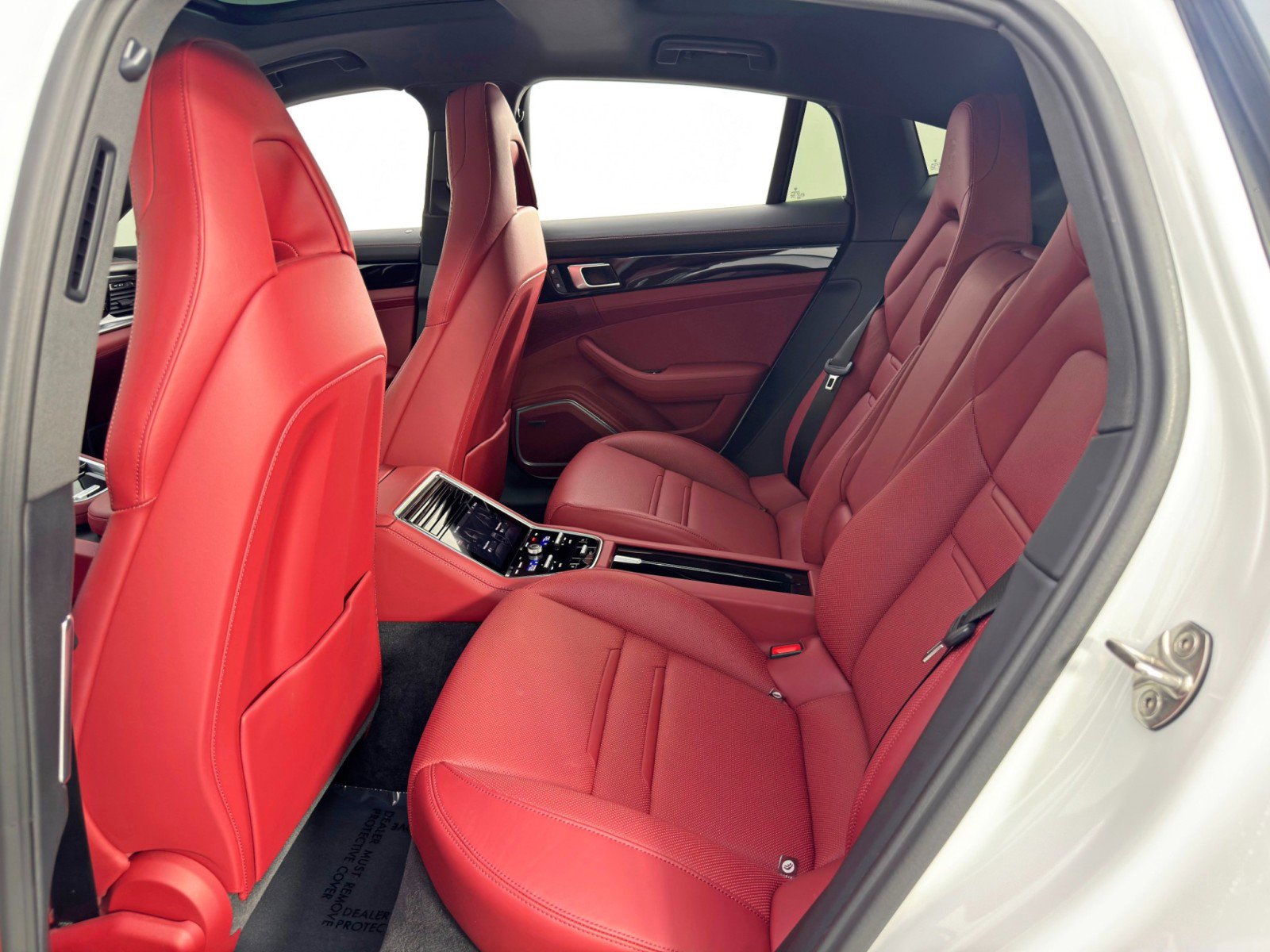 Used 2023 Porsche Panamera Platinum Edition w/ Smoking Package image 46