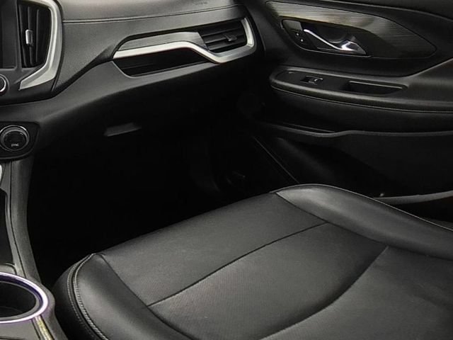 Used 2023 GMC Terrain SLT w/ Infotainment Package II AWD/4WD image 27