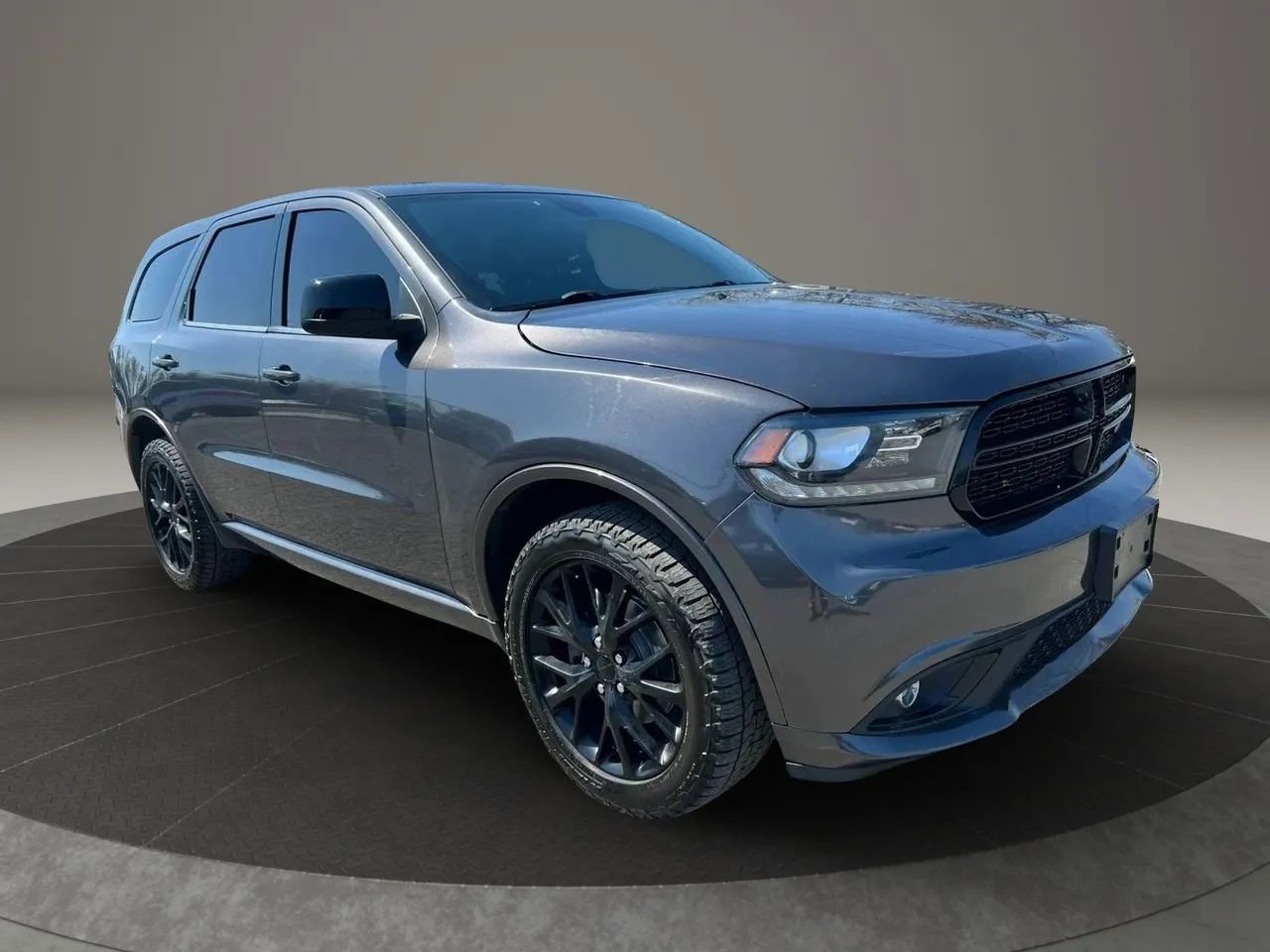 Used 2015 Dodge Durango SXT w/ Blacktop Package AWD/4WD image 3