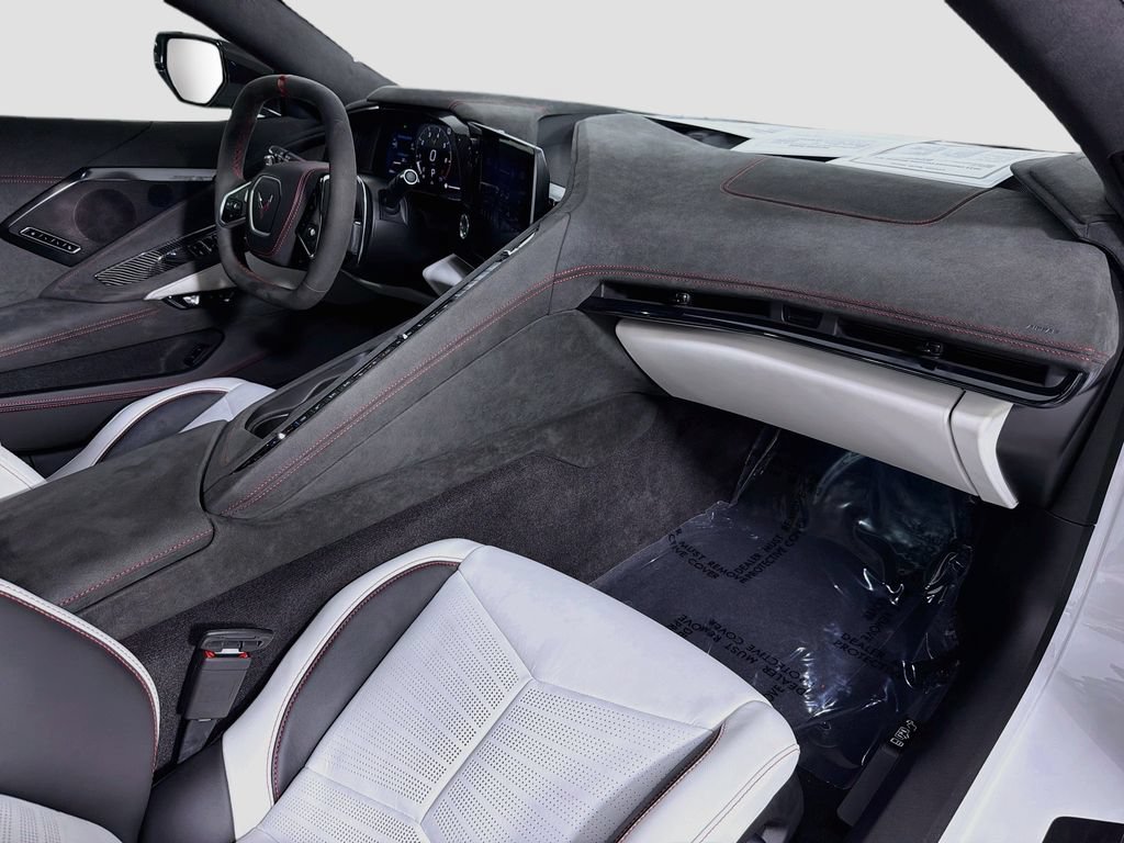 Used 2023 Chevrolet Corvette Stingray Premium Conv w/ Z51 Performance Package RWD image 26