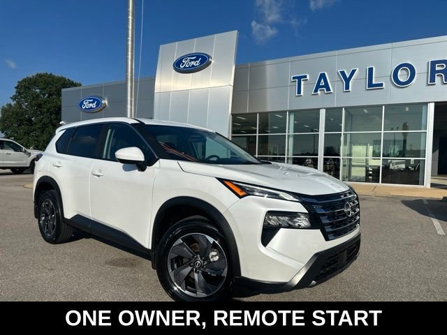 Used 2026 Nissan Rogue SV FWD image 1