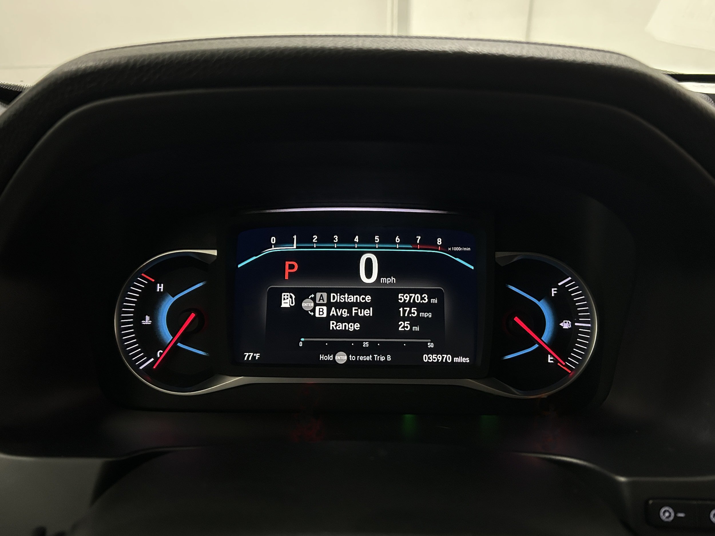Used 2022 Honda Pilot TrailSport image 14