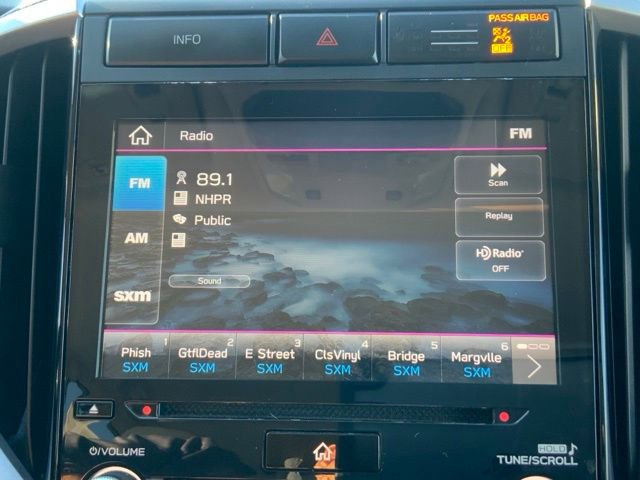 Used 2022 Subaru Ascent Premium w/ Convenience Package AWD/4WD image 23