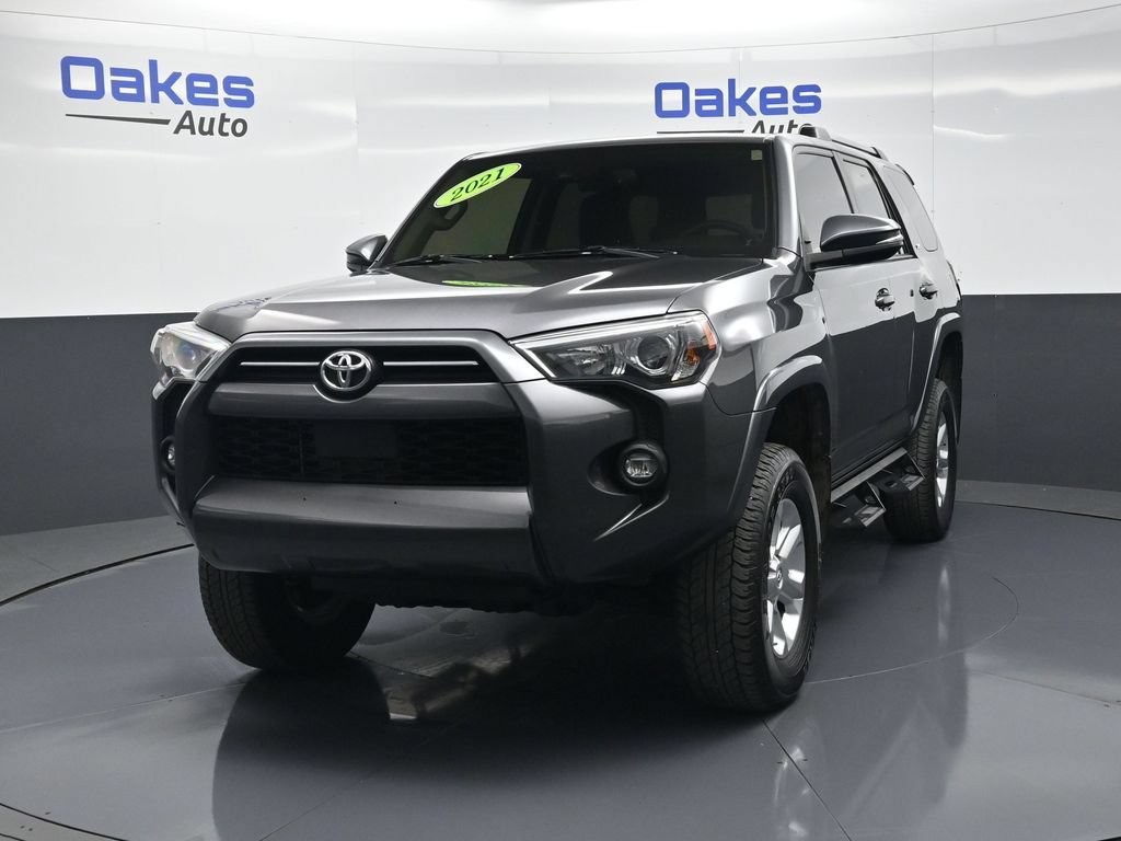 Used 2021 Toyota 4Runner SR5 Premium w/ Moonroof Package AWD/4WD image 4