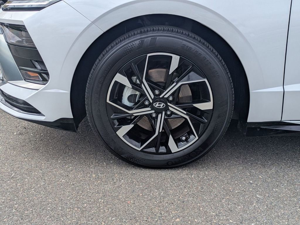Certified 2025 Hyundai Sonata SEL image 10