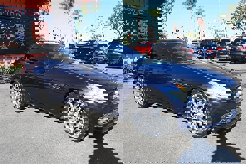 Used 2015 Mercedes-Benz SLK 250 image 14