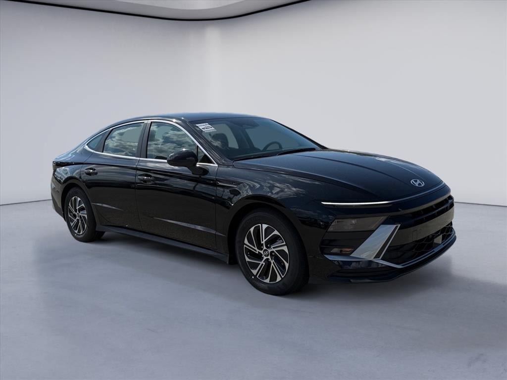New 2026 Hyundai Sonata Blue FWD image 7