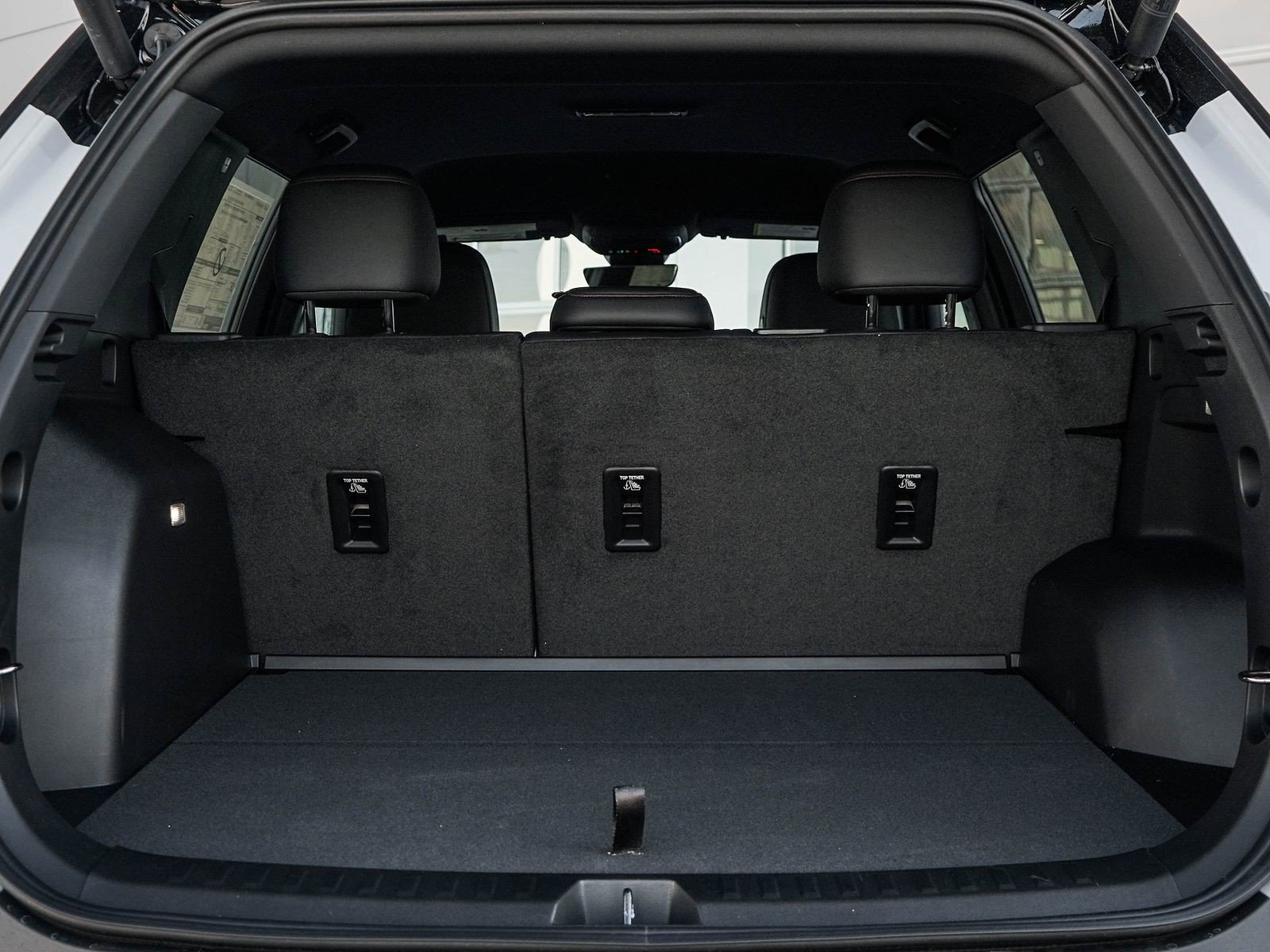 New 2027 Chevrolet Equinox RS w/ Safety and Technology Package AWD/4WD image 8
