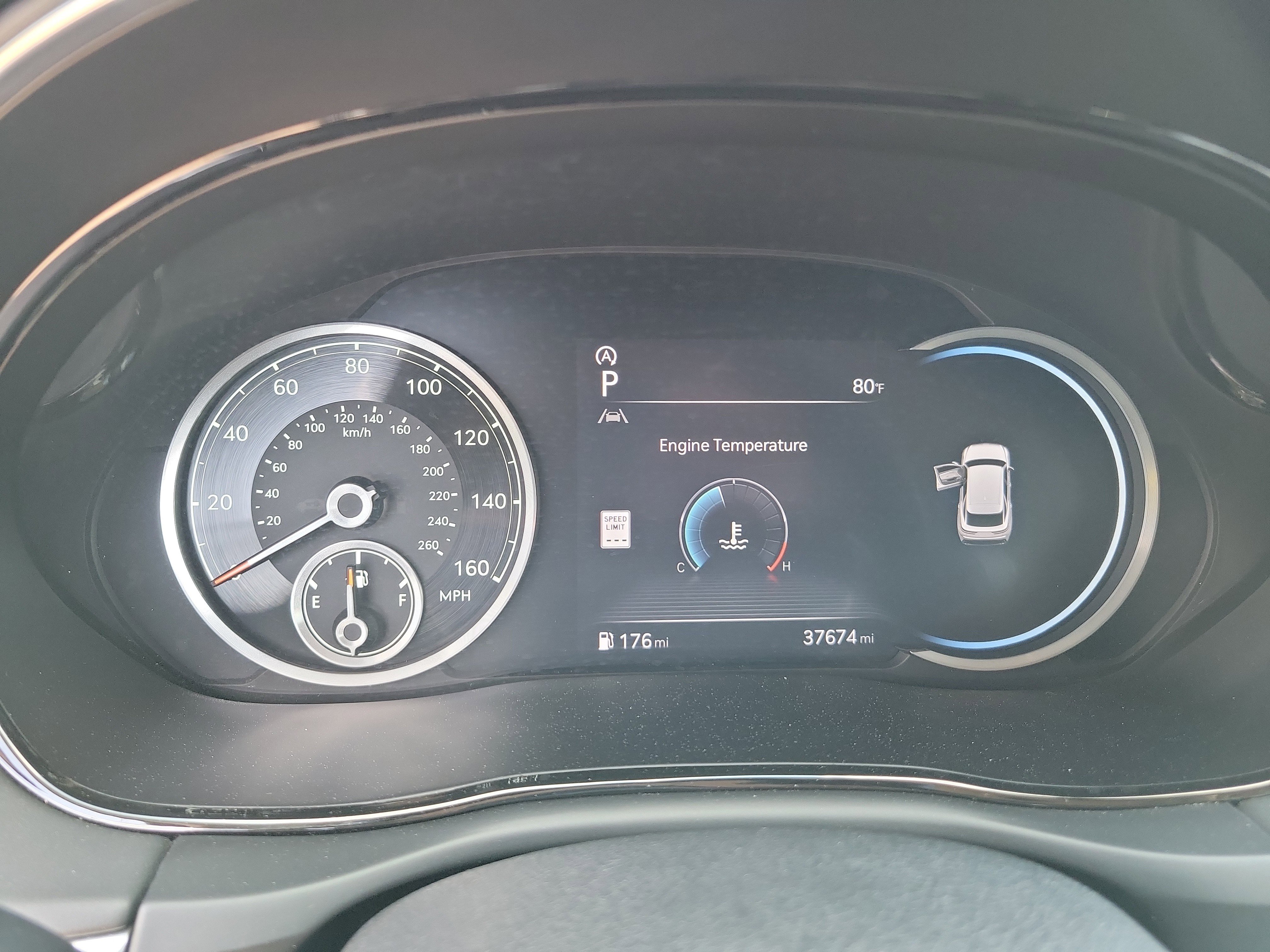 Used 2025 Genesis GV70 2.5T image 17