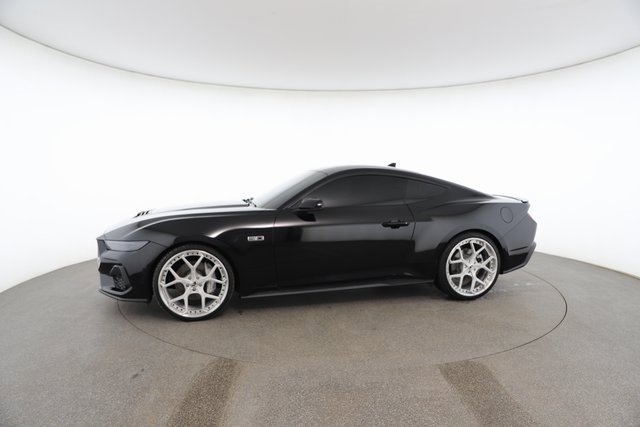 Used 2025 Ford Mustang GT Premium image 5