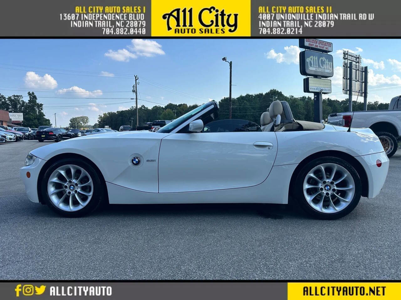 Used 2005 BMW Z4 2.5i image 21