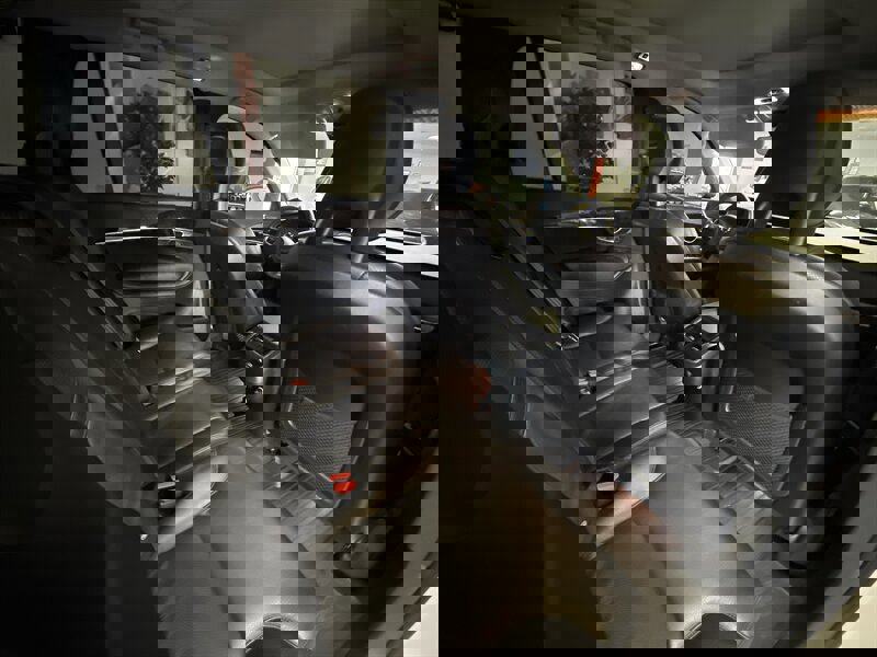 Used 2018 Volvo XC90 T6 Momentum w/ Convenience Package image 23