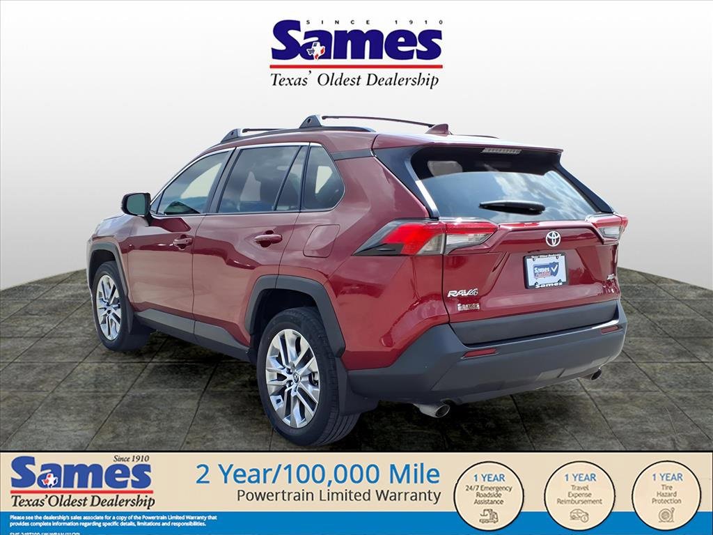 Used 2020 Toyota RAV4 XLE Premium image 7