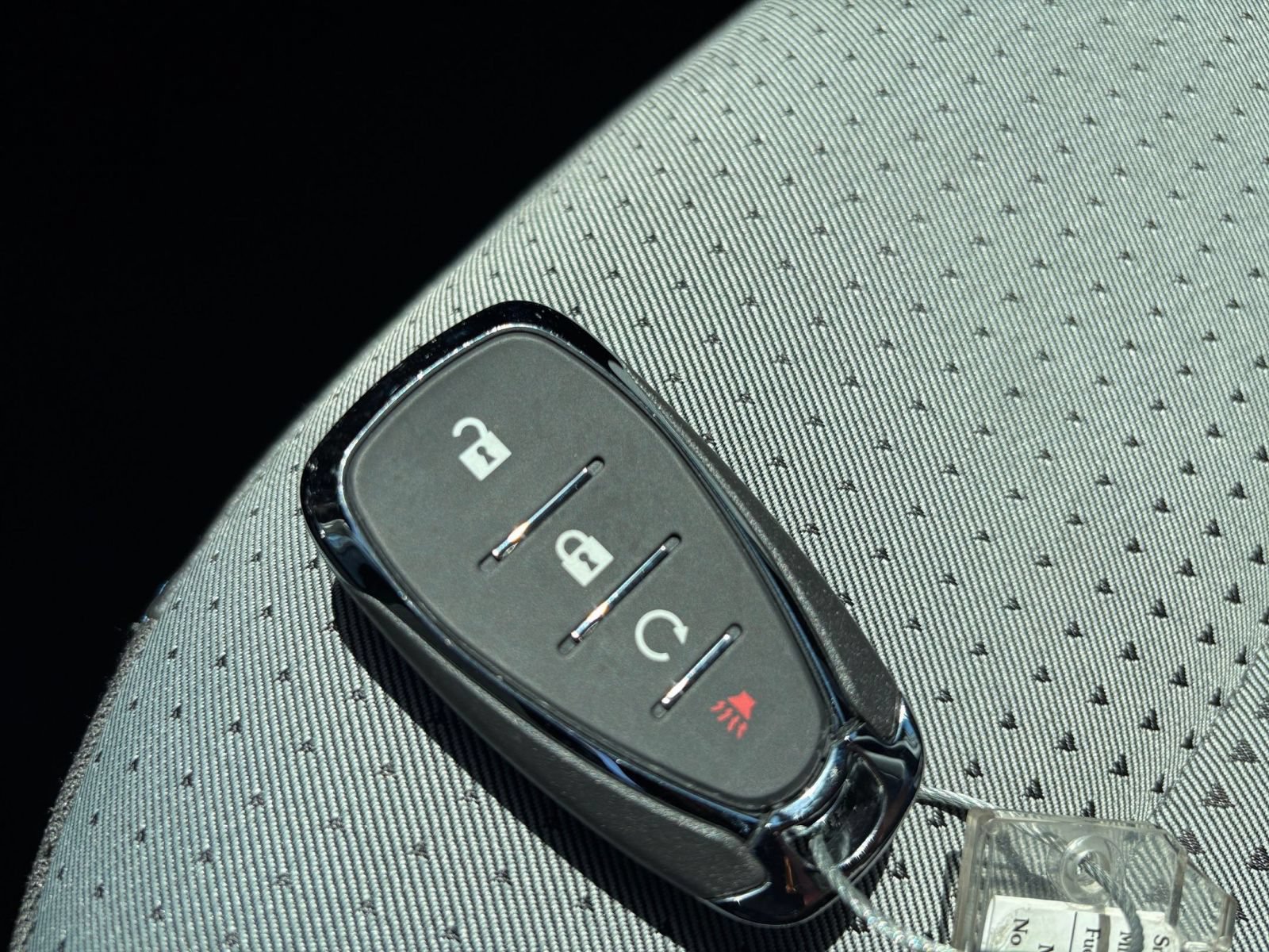 Used 2025 Chevrolet Trax LT FWD image 22