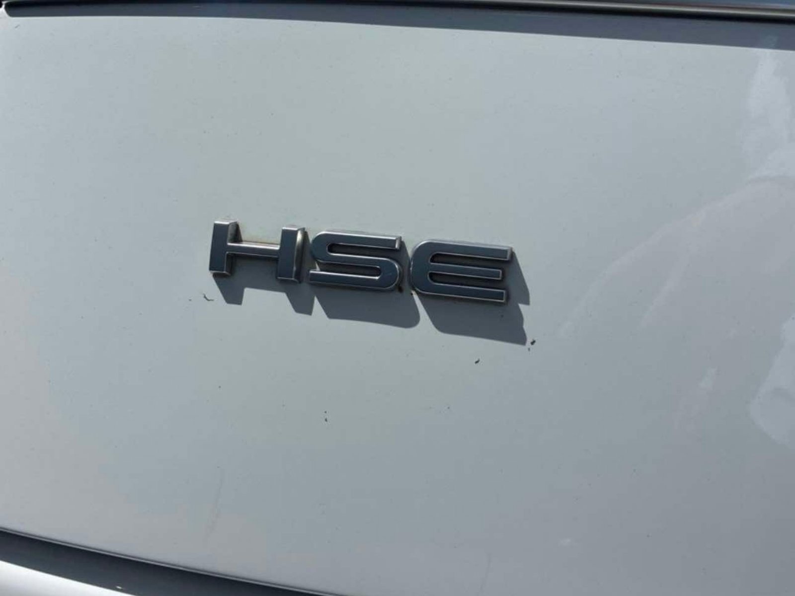 Used 2015 Land Rover Range Rover HSE image 7