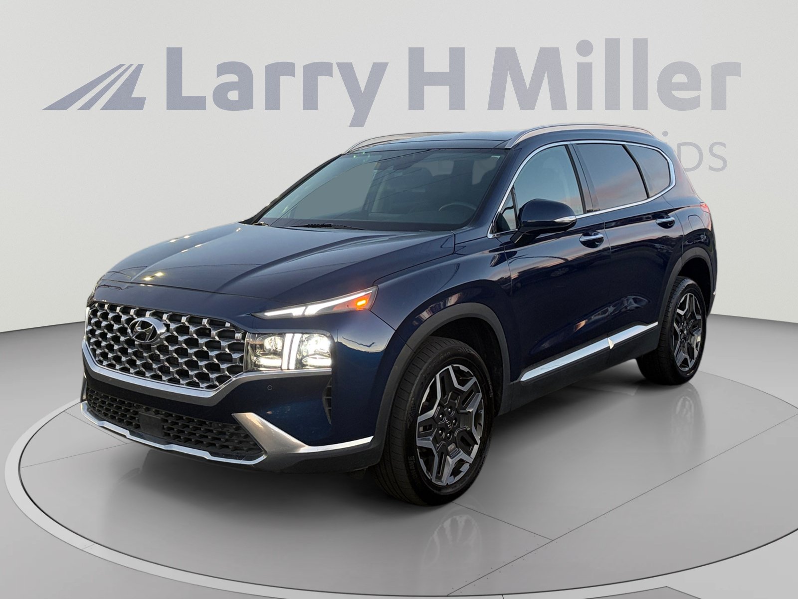 Used 2023 Hyundai Santa Fe Limited AWD/4WD image 1