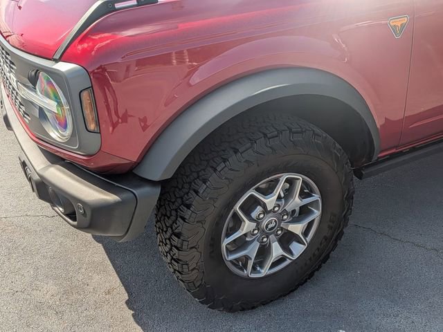 Used 2025 Ford Bronco Badlands AWD/4WD image 9