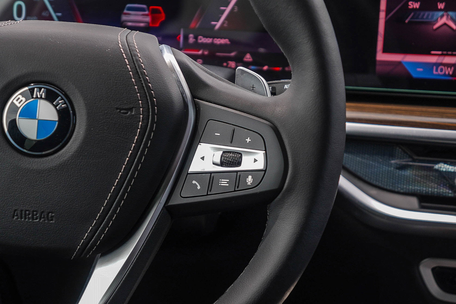 Certified 2026 BMW X5 sDrive40i w/ Premium Package image 16