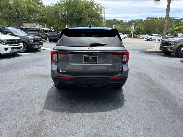 Used 2025 Ford Explorer ST-Line w/ Premium Package AWD/4WD image 7
