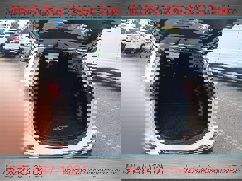 Used 2017 Toyota RAV4 LE w/ All Weather Liner Package image 11