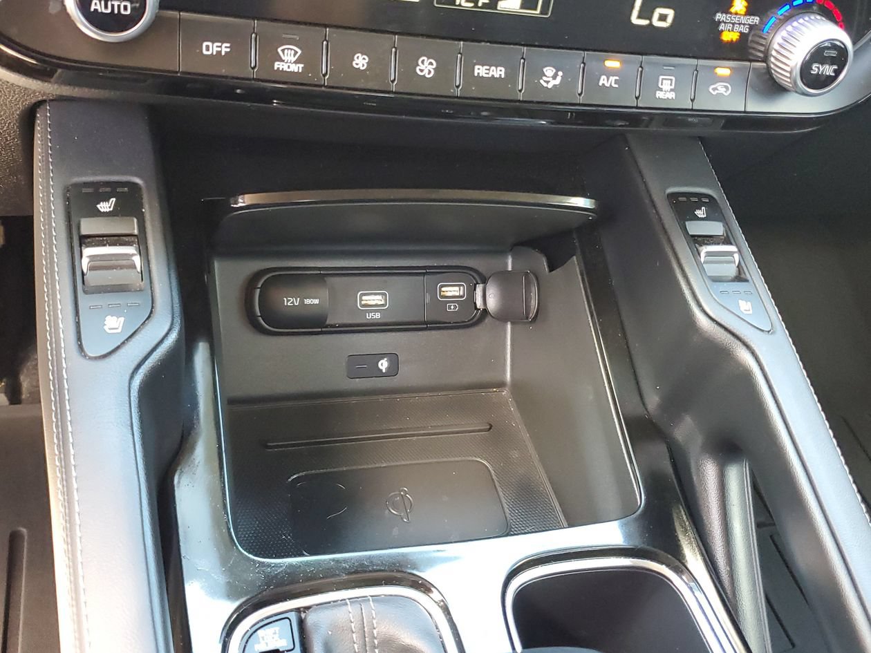 Used 2022 Kia Telluride SX w/ SX Prestige Package AWD/4WD image 24