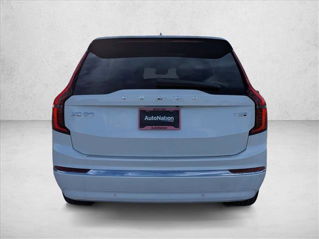 New 2026 Volvo XC90 T8 Plus w/ Protection Package Premier image 8