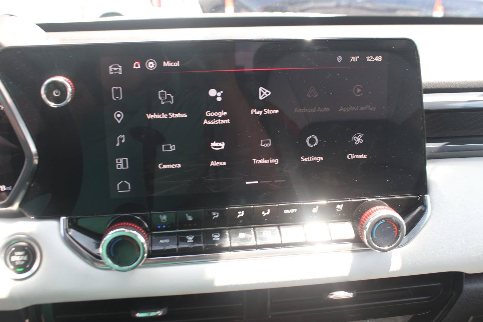 Used 2024 GMC Canyon AT4X AWD/4WD image 25