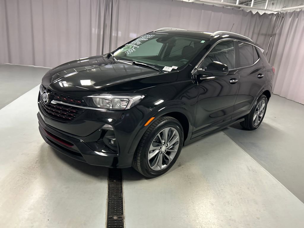 Used 2023 Buick Encore GX Select w/ Sport Touring Package FWD image 3