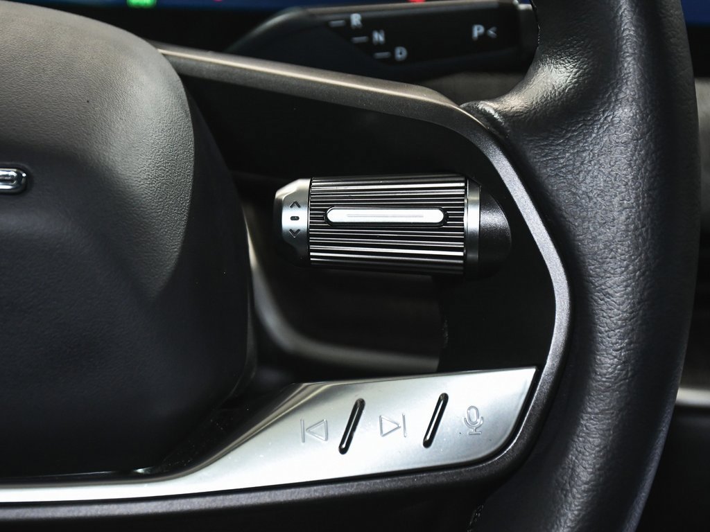 Used 2024 Lucid Air Grand Touring image 37