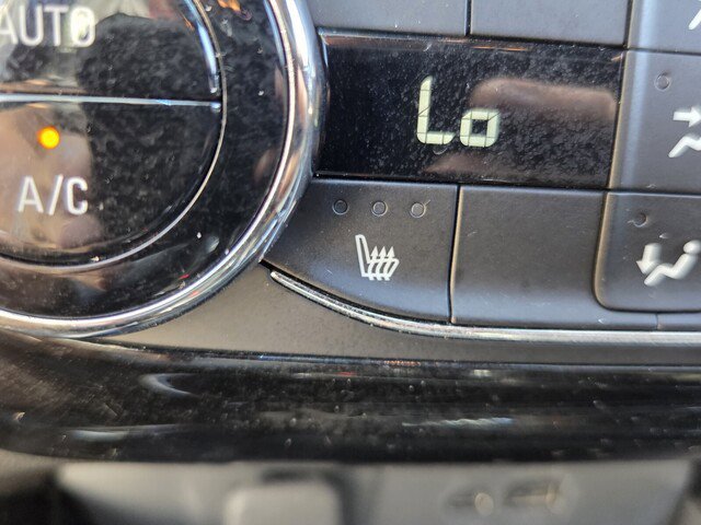 Used 2024 Chevrolet Trax RS image 25