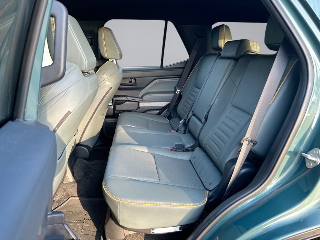 Certified 2025 Toyota 4Runner Platinum AWD/4WD image 21